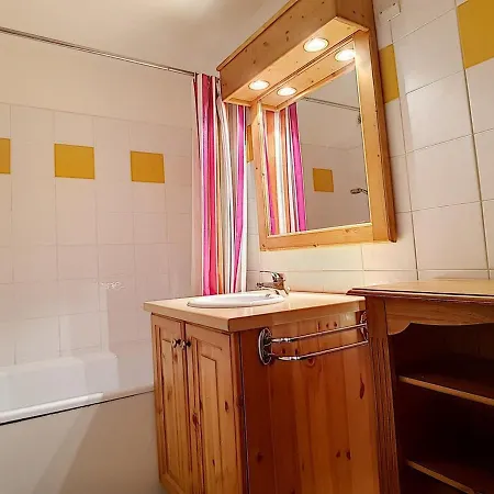 T2 Avec Balcon Sud, Proche Pistes Et Commerces, Ideal Familles, Les Belleville - Fr-1-344-838 Apartment